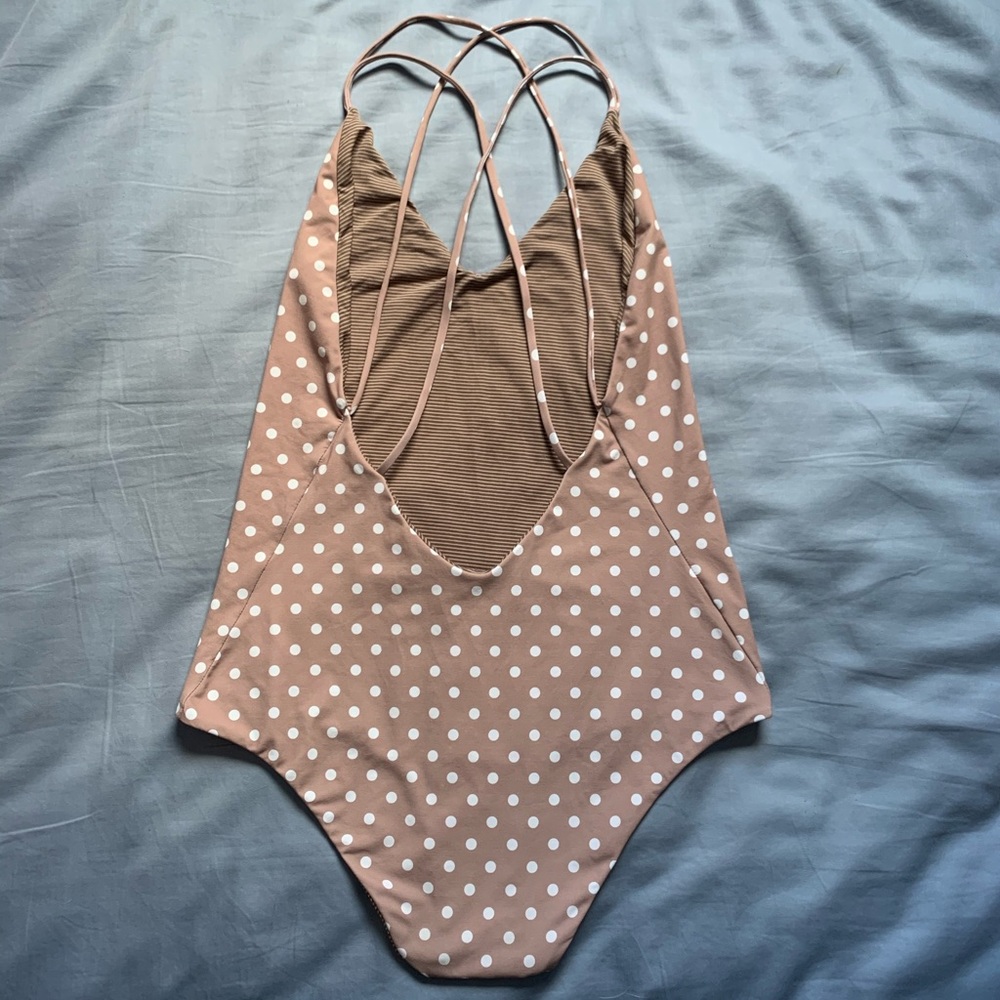 ❌NOT AVAILABLE❌ Shiloh crews one piece - Picture 2 of 7